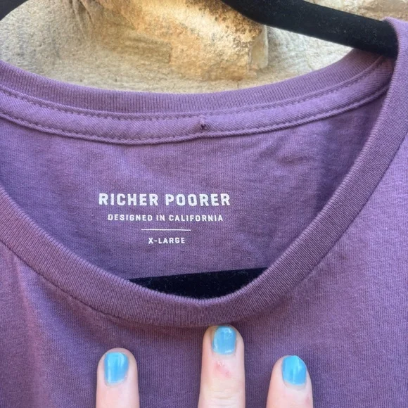 Richer poorer women’s cropped tank top in plum size x large NWT - Picture 4 of 5